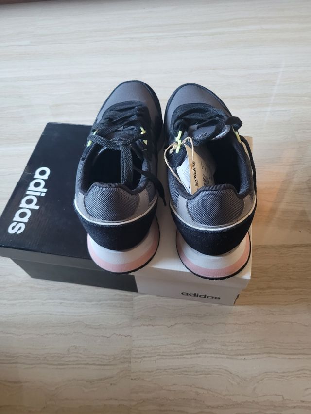 Zapatillas Adidas 8K 2020 - N°39 1/3.