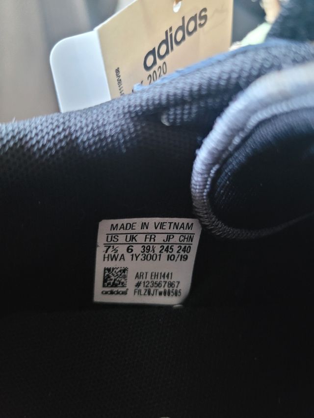 Zapatillas Adidas 8K 2020 - N°39 1/3.