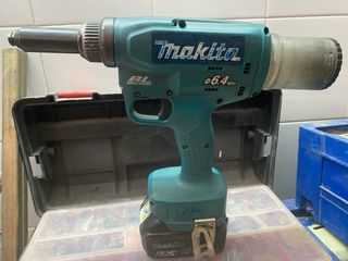 Makita DTW1002: Pistola Impacto 18V