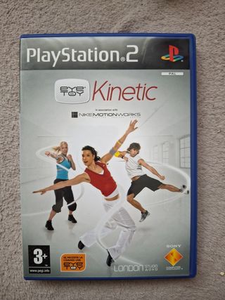 EyeToy PS2 Kinetic - Cámara y Juego