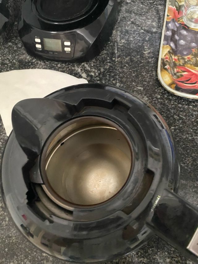 Cafetera Aigostar americana