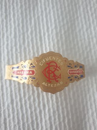 Caja vacía La Flor de Cano + 2 Vitolas