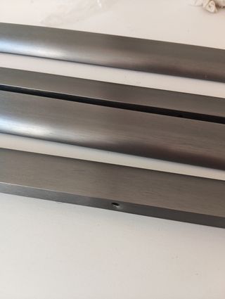 4 Tiradores pestaña aluminio 110cm