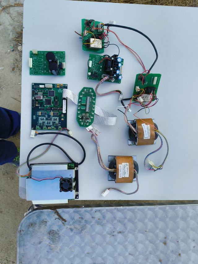 Piezas sensor antirrobo P9I-WGMG58 usadas