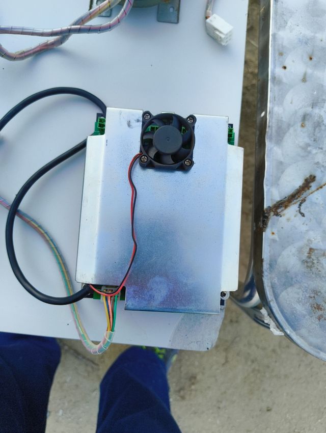 Piezas sensor antirrobo P9I-WGMG58 usadas