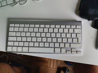 Teclado Apple inalámbrico Bluetooth