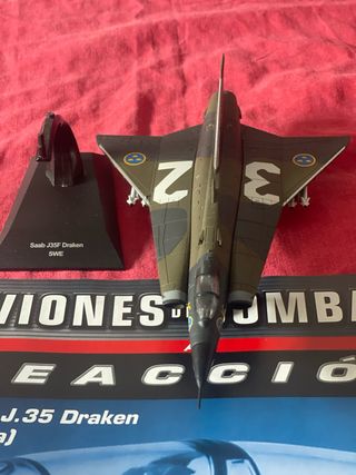 SAAB J35 Draken Maqueta Avión
