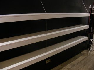 Mobiliario tienda de perfume y complementos