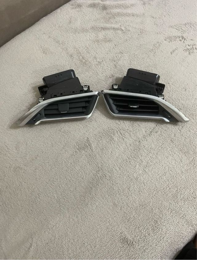 2 ugelli aria condizionata Peugeot 208 2016
