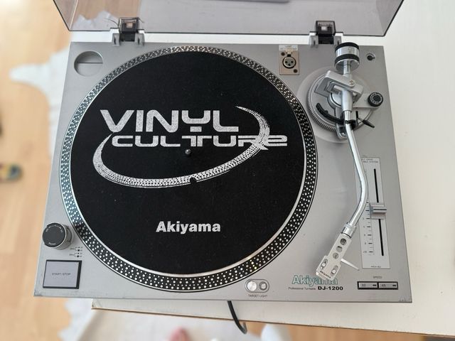 Giradiscos Akiyama DJ-1200 Plata