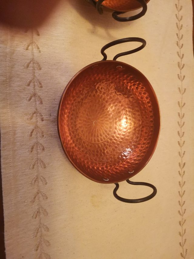 2 Cuencos de cobre martillado