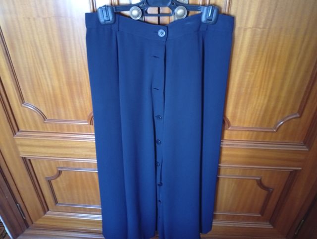 Falda midi azul Miguel Gil cintura 0.78 m.