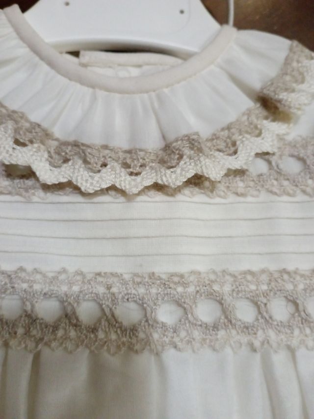 Vestido+capota T12m, marca Dorez, nuevo, crudo