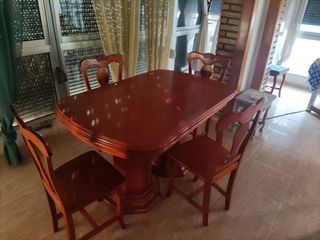 Mesa comedor madera + 4 sillas