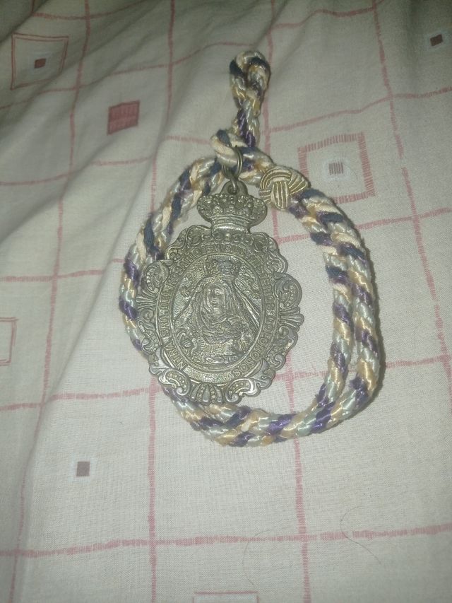 Medalla Cofradía Sentencia Málaga