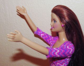 Barbie City Pretty Zig Zag 2003 red titian