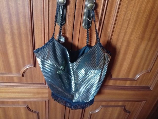 Top fiesta Carmen Bernardos negro-dorado