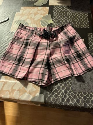 Falda pantalón escocesa rosa-negra