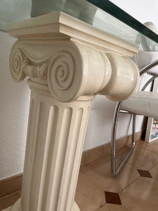 Colonne decorative 
Ci sono 2 