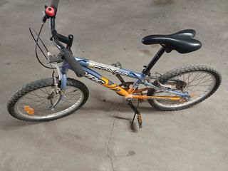 Bicicleta Conor 18 pulgadas, marco de aluminio. 