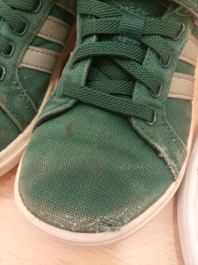 Zapatillas Adidas y Puma Niño 29