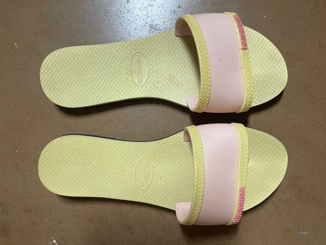 Havaianas amarillas y rosas, talla 37-38