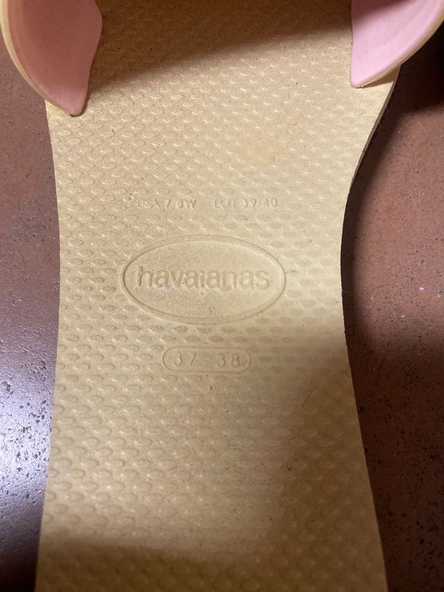 Havaianas amarillas y rosas, talla 37-38