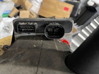 Bomba dirección eléctrica Peugeot 407