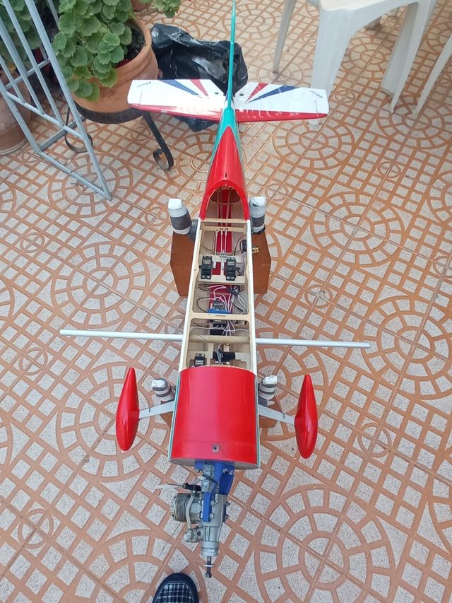 Avión RC Yak 54