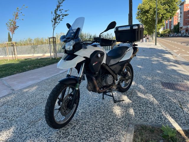 BMW G650GS - Moto Trail
