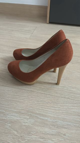 Tacones numero 39