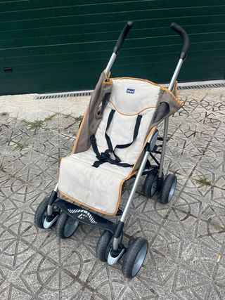 Silla paseo Chicco ligera