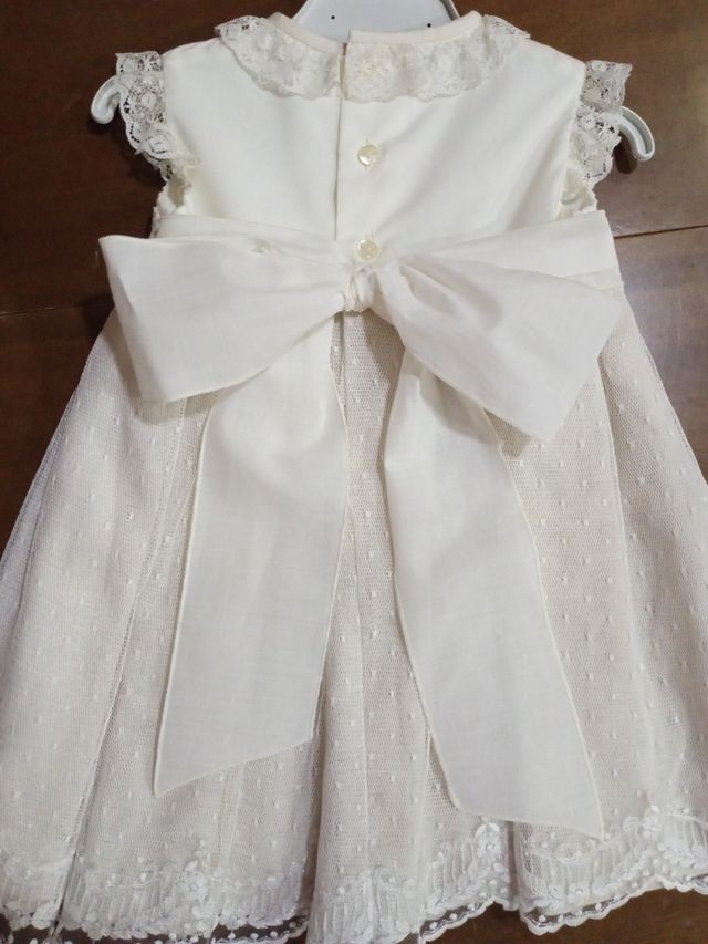 Vestido Dorez 12m crudo, nuevo