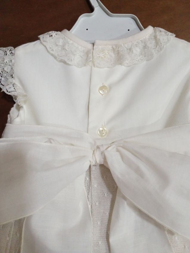 Vestido Dorez 12m crudo, nuevo