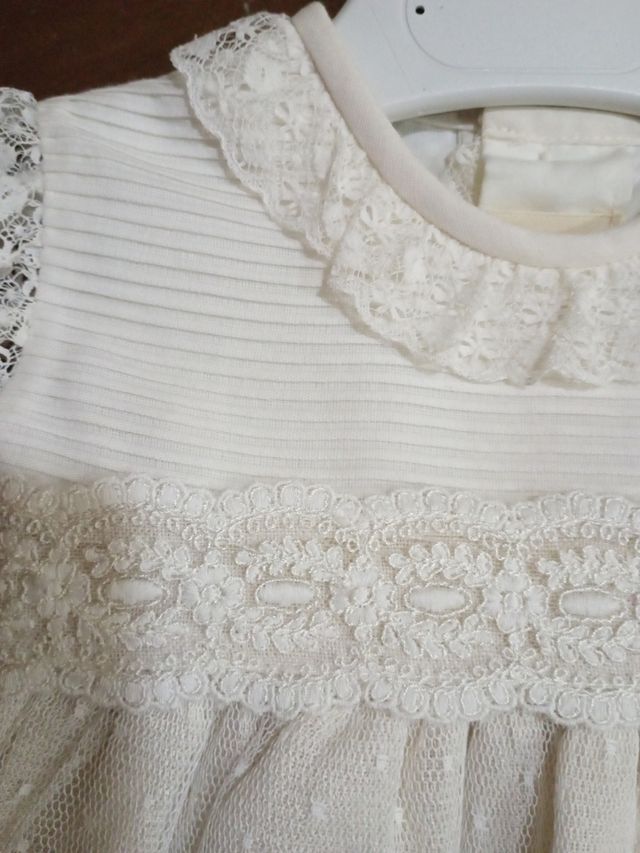 Vestido Dorez 12m crudo, nuevo