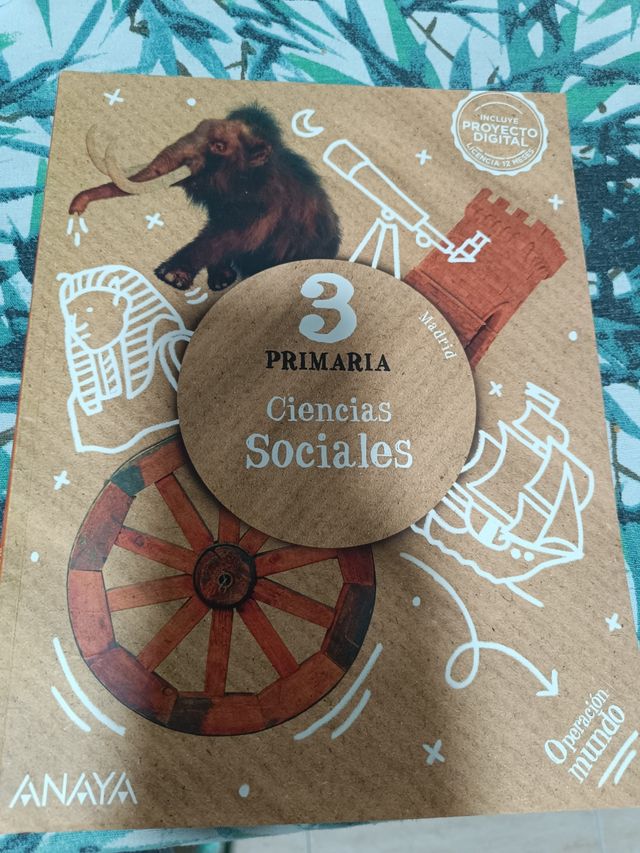 libro de texto, 5€ cada uno