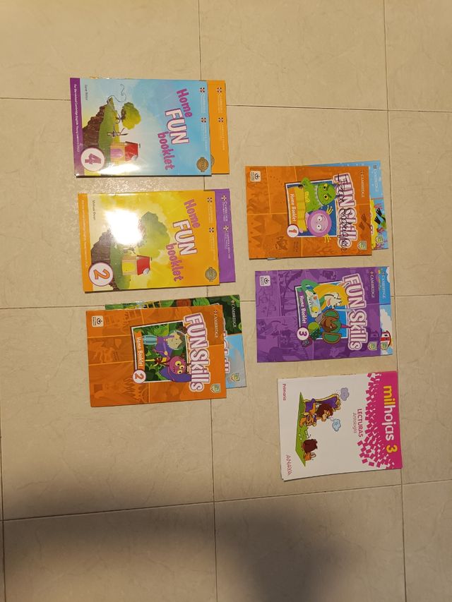 libro de texto, 5€ cada uno