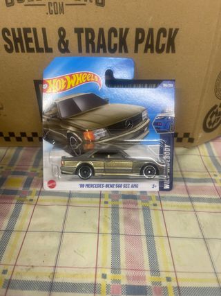 Hot Wheels Mercedes-Benz 560 SEC AMG