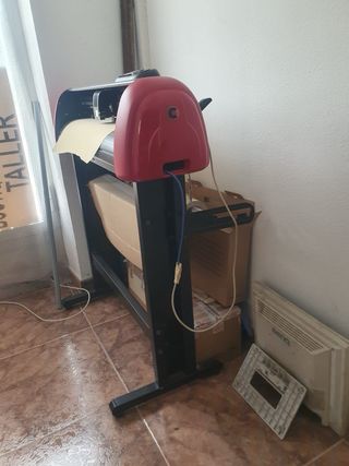 Plotter corte vinilo pegatinas