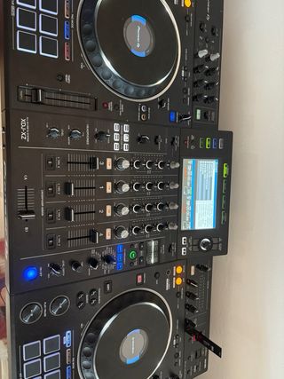 Pioneer xdj xz