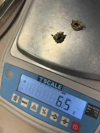 Pendientes de dama de oro 18k con piedras