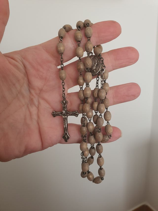 Rosario madera Virgen Milagrosa