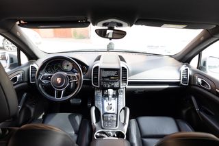 Porsche Cayenne 2015
