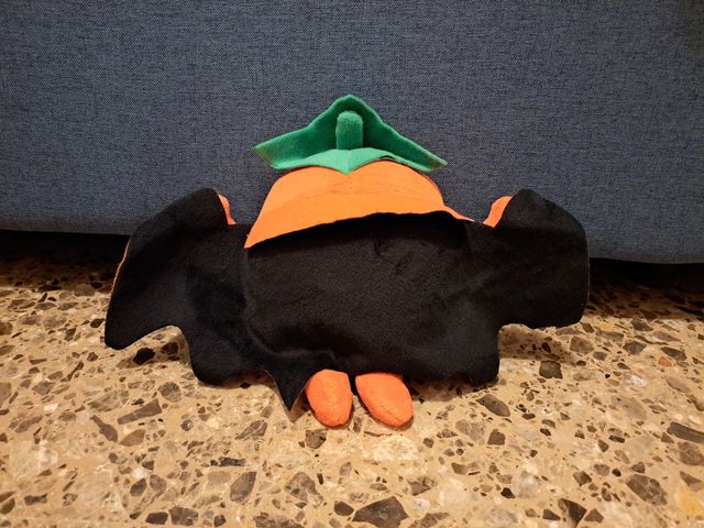 Monstruo vampiro fresa de peluche