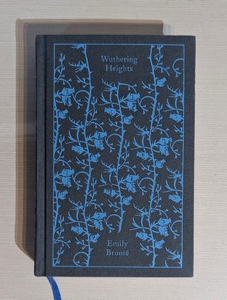 Wuthering Heights - Emily Brontë 