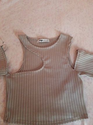 Crop top manga larga 