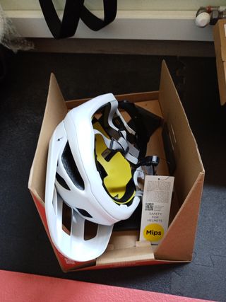 Casco bici Specialized blanco