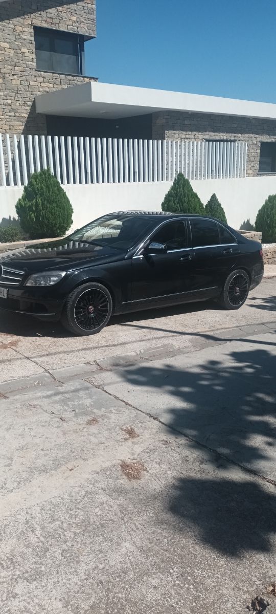 Mercedes-Benz Clase C 2008 - foto 1
