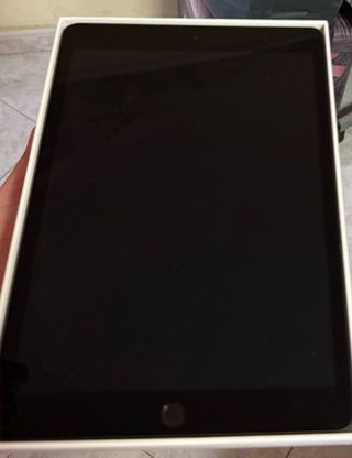 iPad 8a gen. 128GB Grigio Siderale + Apple Pencil