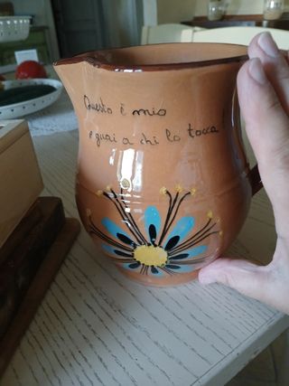 Caraffa terracotta dipinta a mano